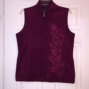 Basic Editions Fleece Vest – Burgundy– Size M